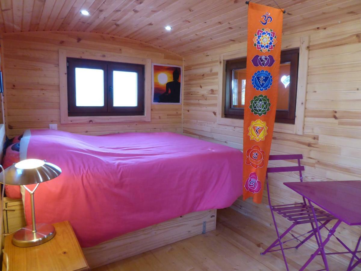 Ferme Saint Pierre Hotell Bargème Exteriör bild