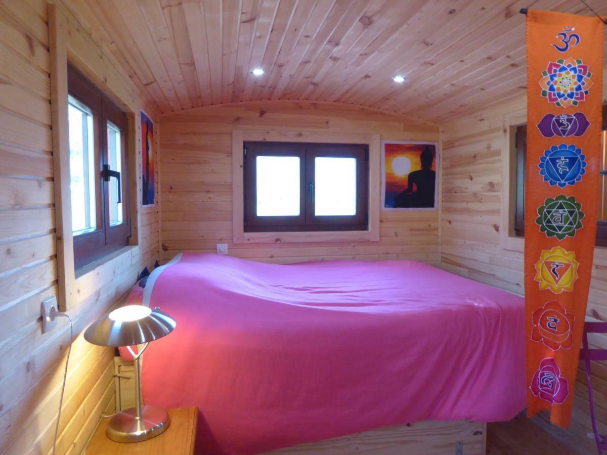 Ferme Saint Pierre Hotell Bargème Exteriör bild