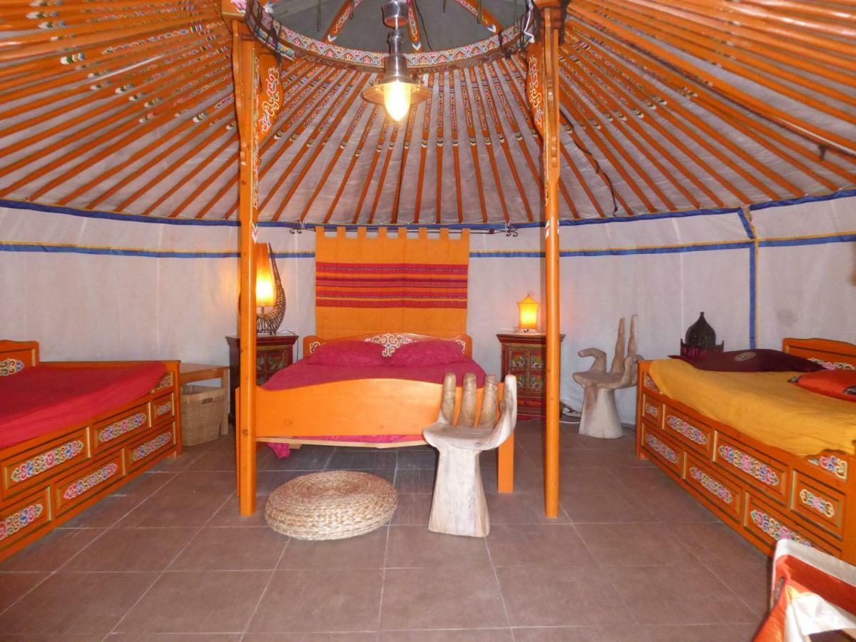 Ferme Saint Pierre Hotell Bargème Exteriör bild